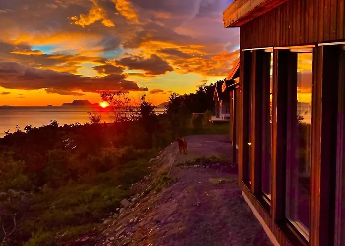 Lyngen Alps Panorama Holiday home Russelv