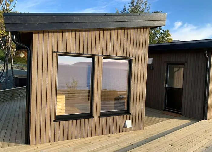 Lyngen Alps Panorama *