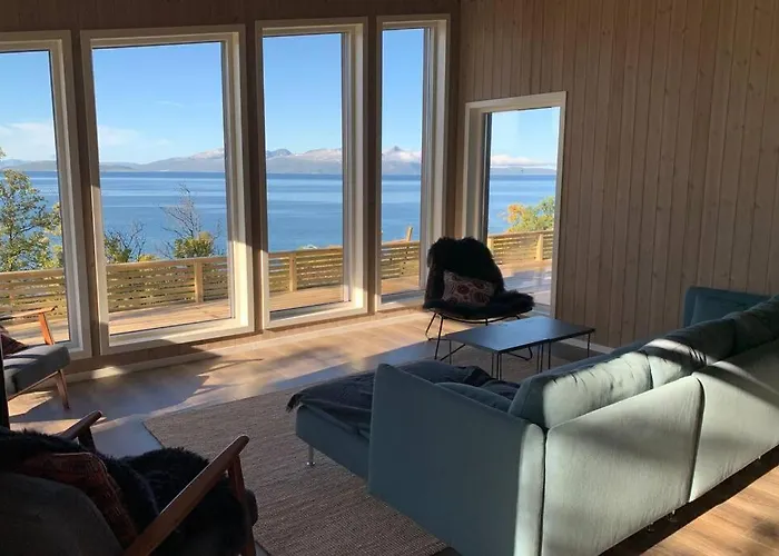 Lyngen Alps Panorama * Russelv